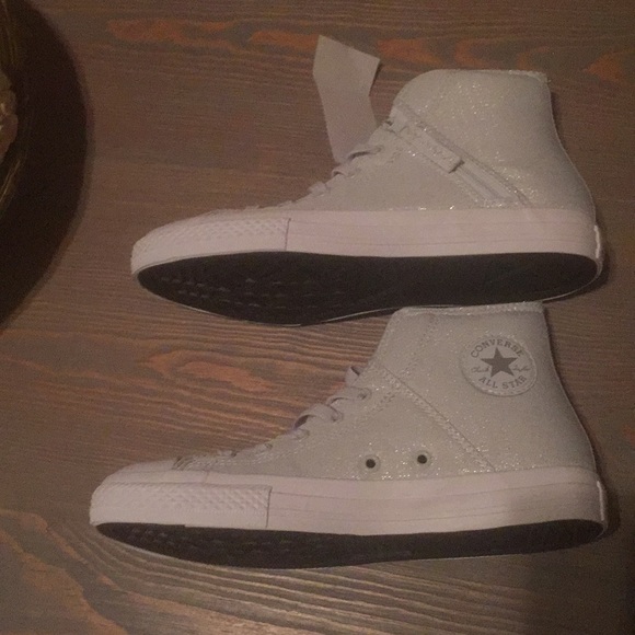 white shimmer converse